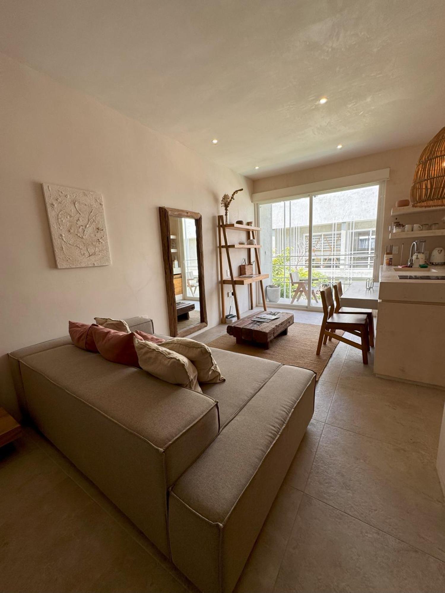 Jungle Chic By Marea Apartment