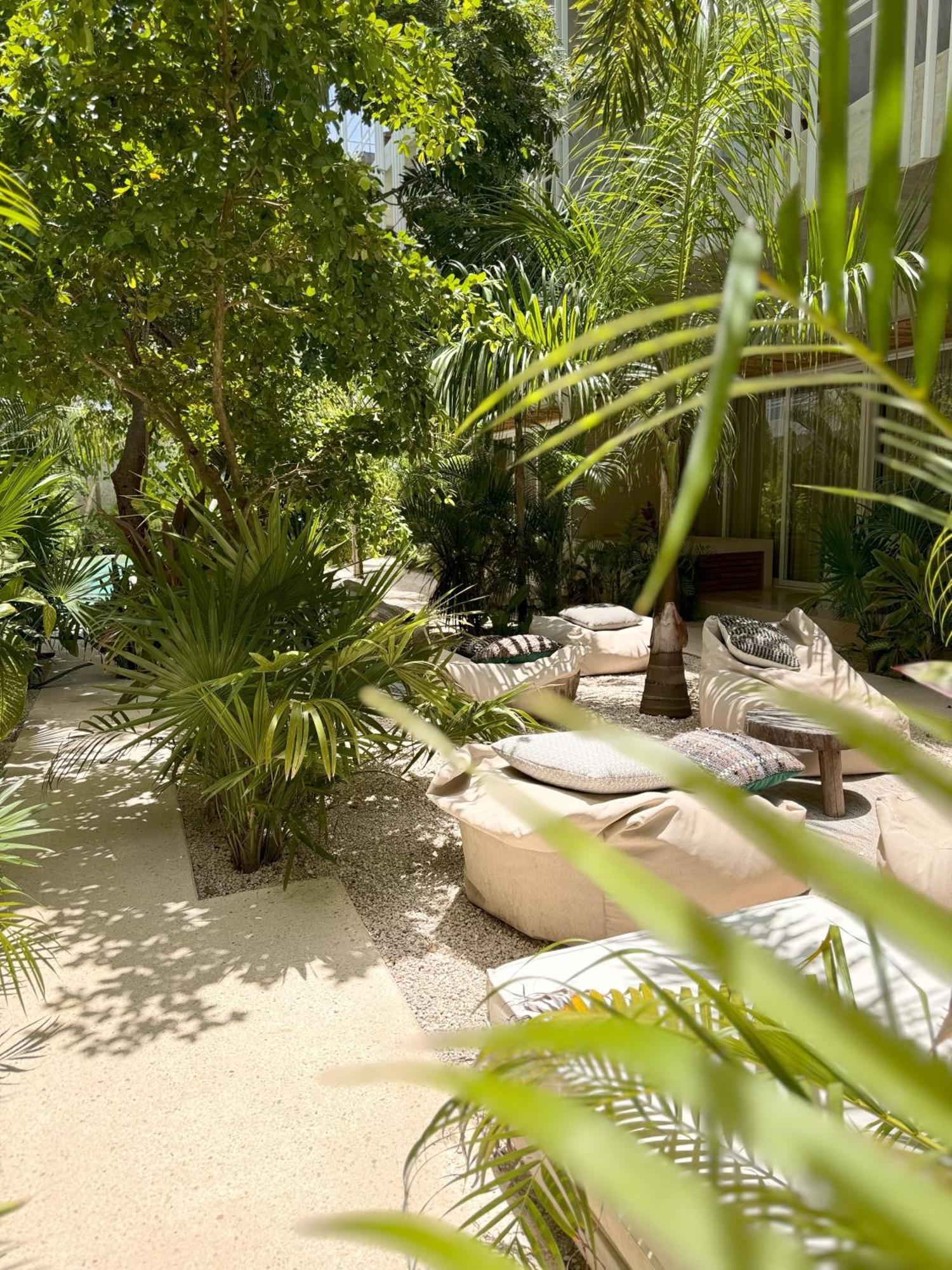 Jungle Chic By Marea